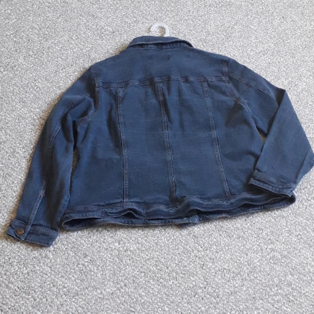 Reitmans Jean Jacket - Picture 4 of 8
